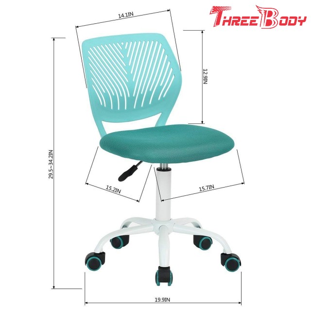 사무실 의자가 조정가능한 아이들의 의자에 의하여, 밝은 색깔 컴퓨터 농담을 합니다